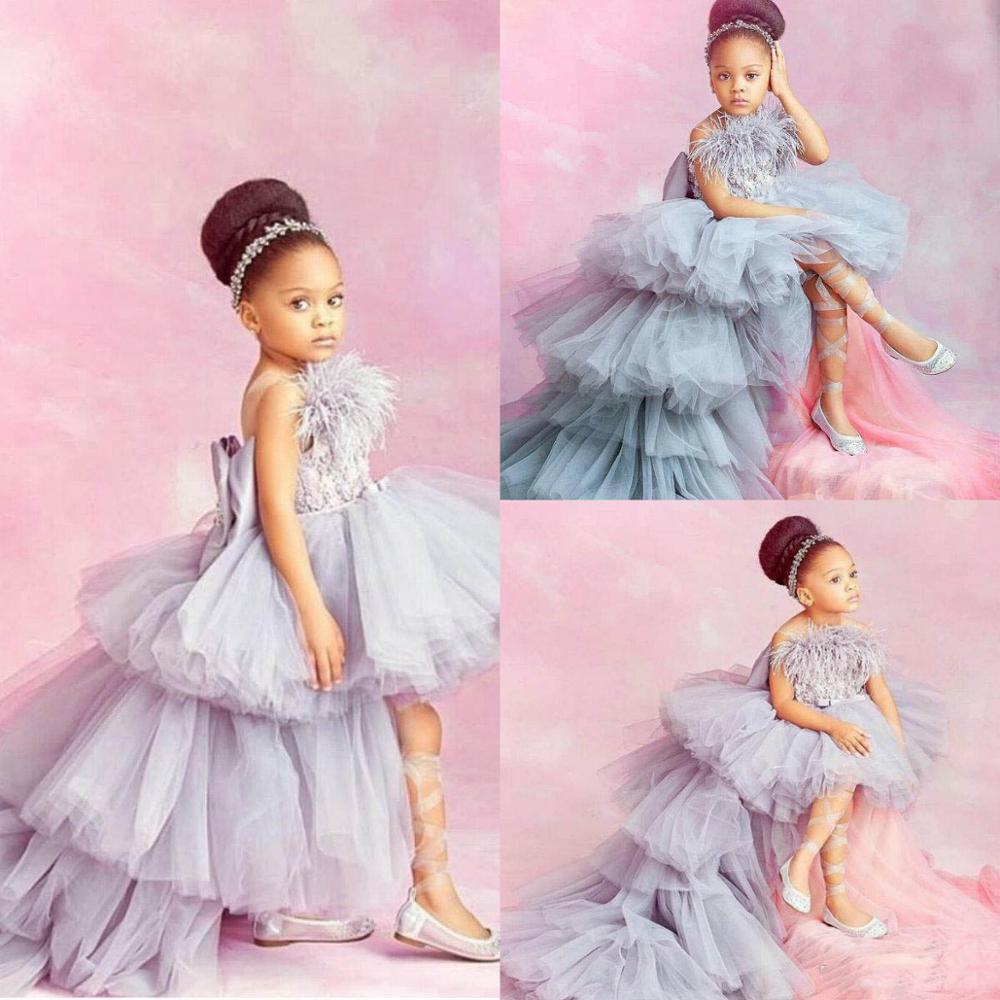 2020 High Low Flower Girl Dresses For Wedding Lace Appliqued Tiered Skirts Little Girls Pageant Dress Feather Communion Dresses